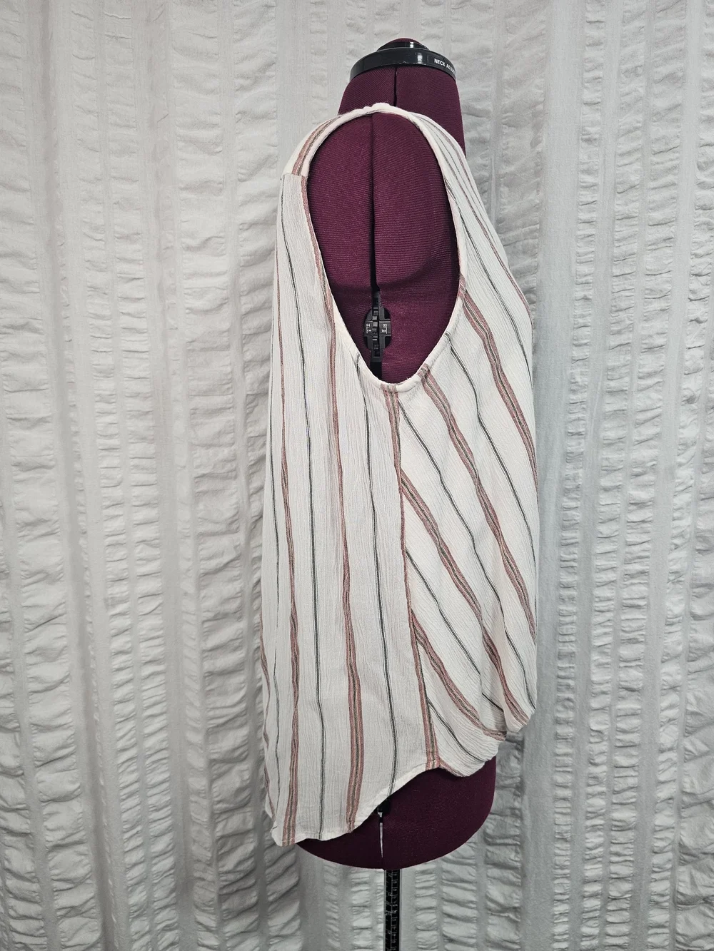 Kut from the Kloth White Sleeveless Faux  Wrap Tank with Stripes XXL